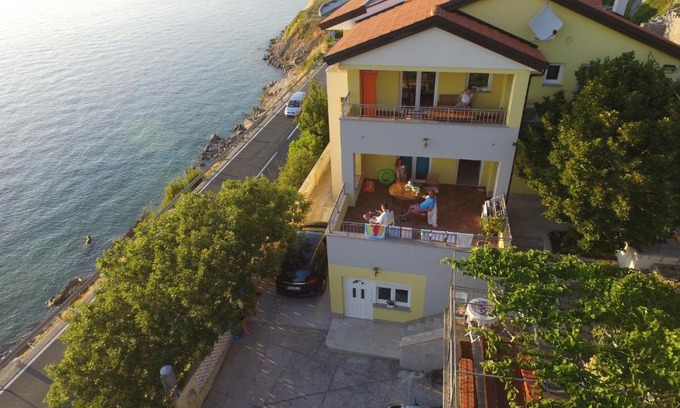 Sveti Juraj Apartment | Accommodation Salvia