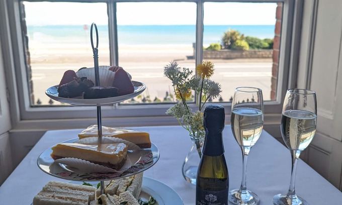 Weymouth House | Acqua Beach