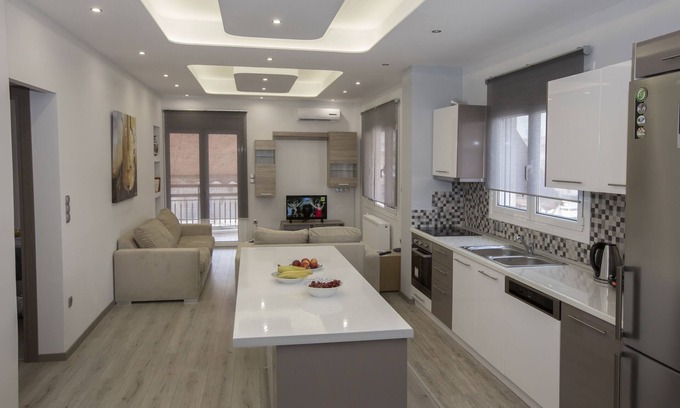 Kinosargous Apartment | Acropolis Gem by GHH