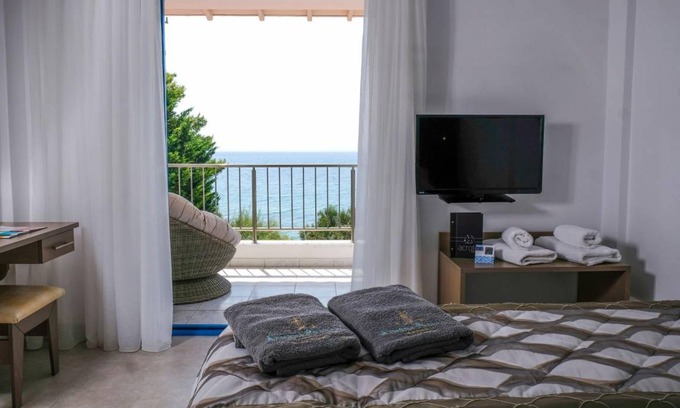 Elia Nikitis Villa | Acrotel Athena Villas Villa 1