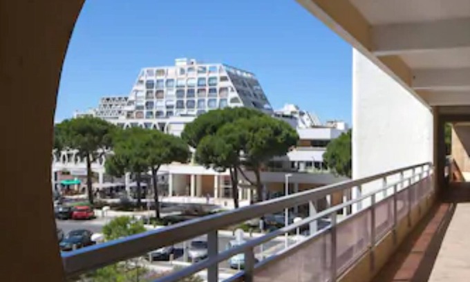 La Grande-Motte Hotel | Actif Résidence Les Cyclades