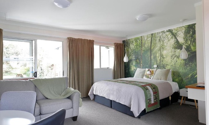 Te Anau Hotel | Aden Motel