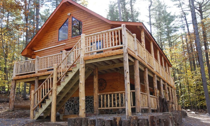 Jay Cabin | Adirondack Farmhouse - Newly built Luxury Cabin