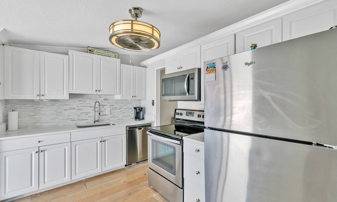 New Smyrna Beach Cottage | Adorable Intercoastal Villa For Rent