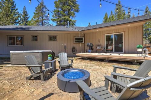 Tahoe Paradise House | Adventure Awaits - Pets - Hot tub - Fire pit