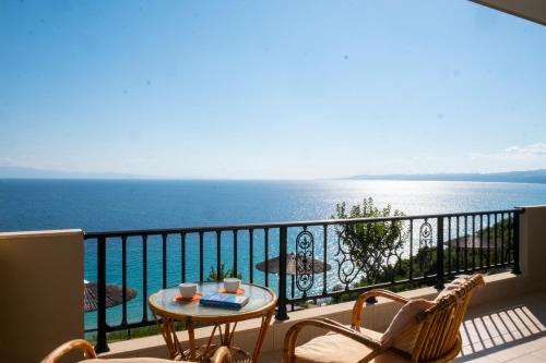 Afytos Apartment | Aegean Blue Horizon