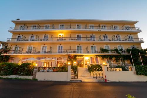 Perama Hotel | Aegli Hotel
