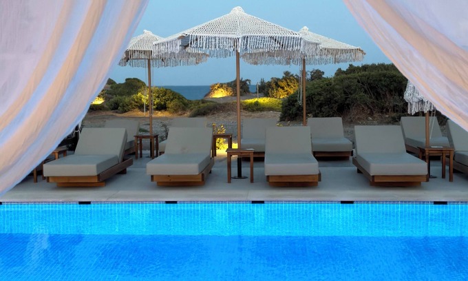 Gennadi Hotel | Aethrion Luxury Villas & Suites