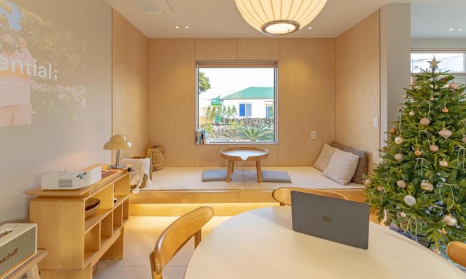 Aewol House | Aewol Gilro