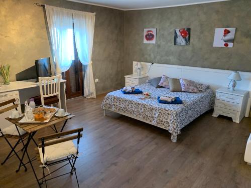 Piano-Vetrale House | Affittacamere La Divina Commedia