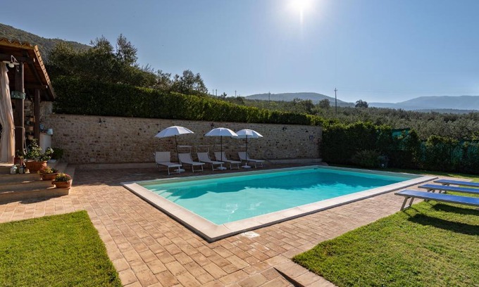 Foligno House | Agriturismo Monte Cologna