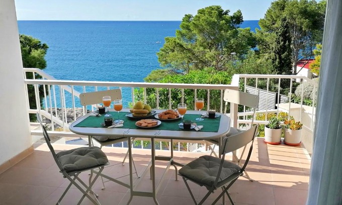 Cap de Salou Apartment | AGUILA DORADA