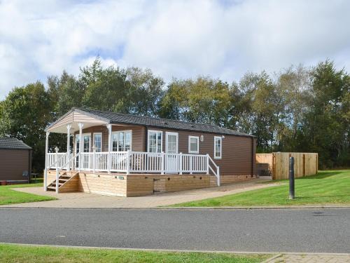 Swarland House | Aintree Lodge