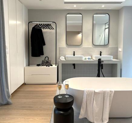 Thissio Apartment | AIONION RESIDENCES by K&K
