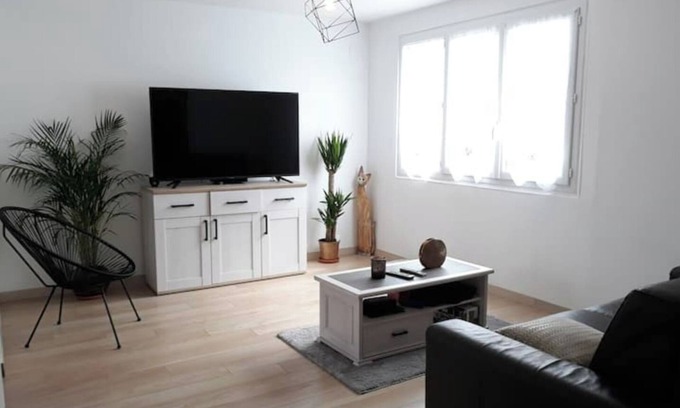 Pennautier House | Air-conditioned house 3 min from Carcassonne, swimming pool