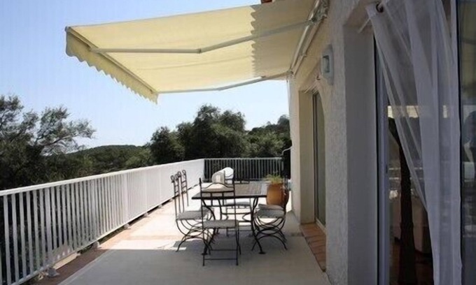 Llauro Villa | Air-conditioned luxury villa with private heated pool classified tourism *