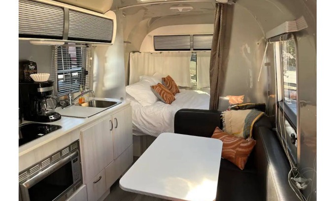 South Snyderville Basin House | AirbnStream minutes from Canyons @ Park City!