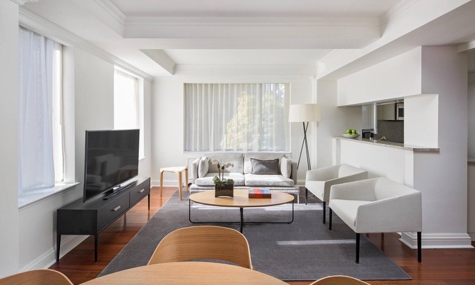 Sutton Place Hotel | AKA Residences Newly Renovated Suite w/Elegant Decor - Access to Gym & Pool