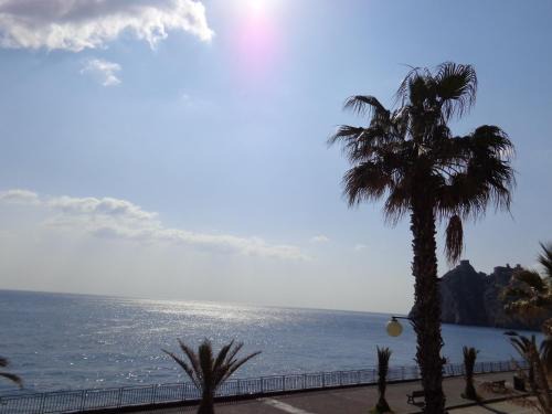 Sant'Alessio Siculo Bed & Breakfast | Akron B&B