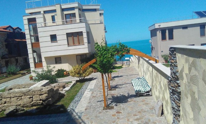 Budjaka Apartment | Akshaena Aparthotel