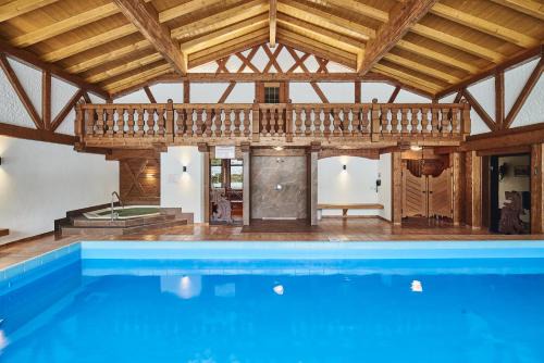 Inzell Hotel | Aktivhotel & Gasthof Schmelz Ihr familienfreundliches Urlaubs Hotel mit Wellness Hallenbad, Alpensauna neu ab Februar 2026 Chiemgau Karte