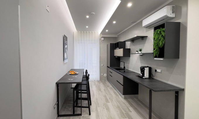 Salerno Bed & Breakfast | Al Civico 3 Home & Suites