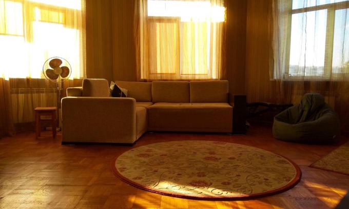 Dniprovs'kyi District Apartment | Alabama Mama