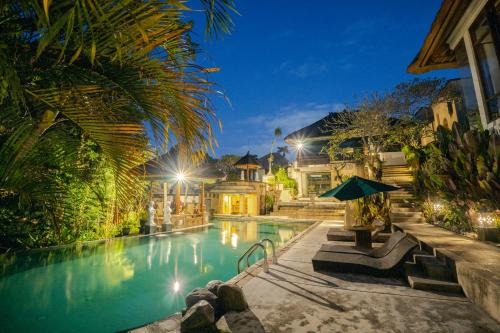 Penatih Apartment | Alam Puri Art Museum and Villas
