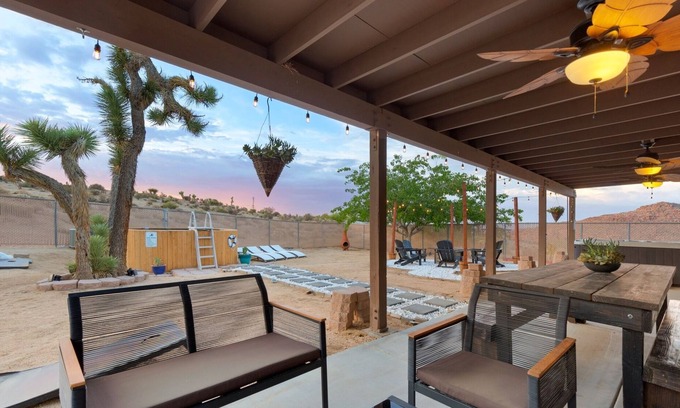Joshua Tree House | Alana House - Pool, Hot Tub, Bbq, Fire Pit + Walk To Hikes! 4 Bedroom Home by RedAwning