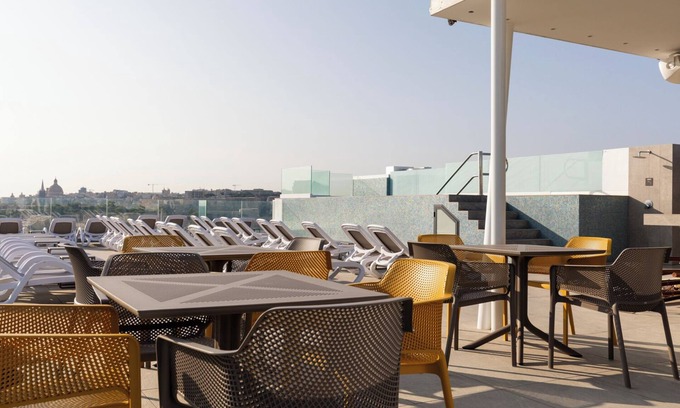 Gzira Hotel | Alavits Hotel by ST Hotels