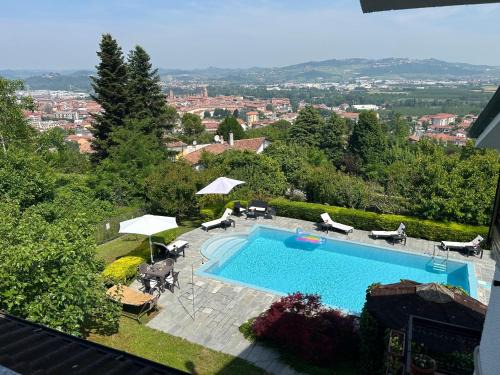 Alba Apartment | Alba View Apartment with Pool