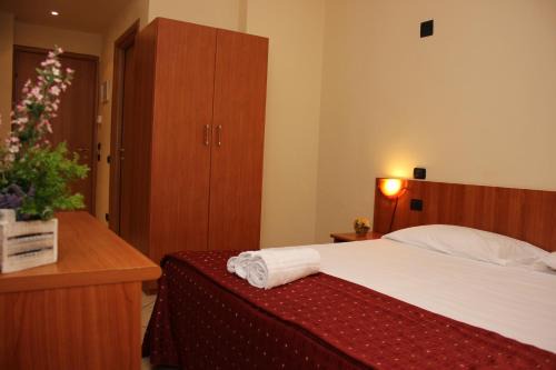Desio Hotel | Albergo Hotel Giardino