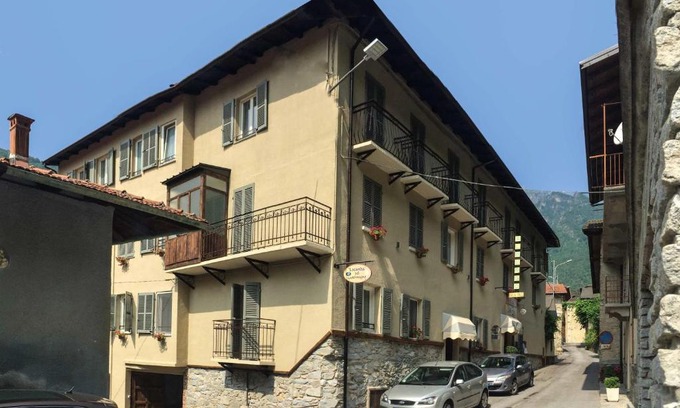 Pradleves Hotel | Albergo La Pace