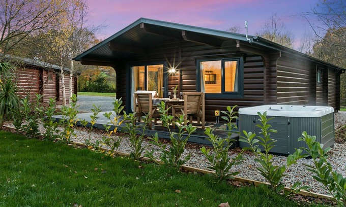 Newton Saint Cyres House | Alder Lodge, 12 Fingle Glen Lodges