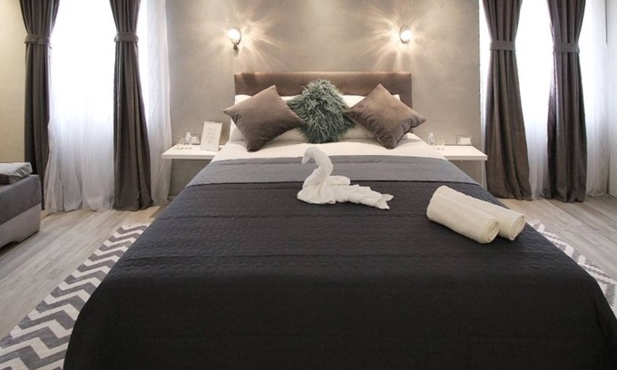City Center House | Alessio Premium Rooms - Triple Bedroom