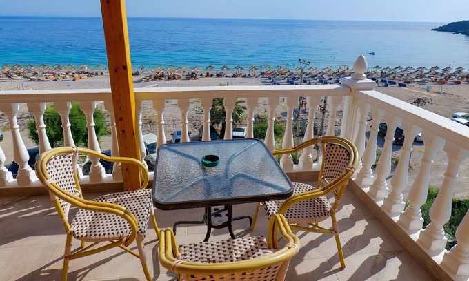 Jala Hotel | Alex & Sofi Hotel