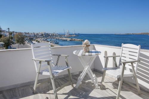 Paros Apartment | Alexandra's Rooms