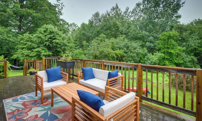Alexandria Cabin | Alexandria Cabin w/Patio, Grill & Deck