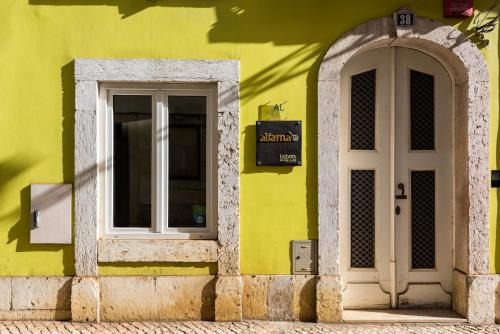Santa Maria Maior Apartment | Alfama - Lisbon Lounge Suites