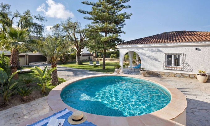 Hoya de los Patos House | Alicante House. Relax and design in a unique environment.