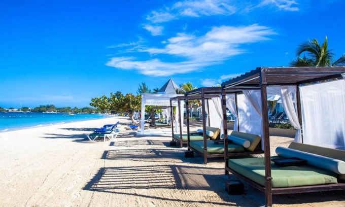 Negril Resort | ALL INCLUSIVE Azul Beach Resort Negril by Karisma