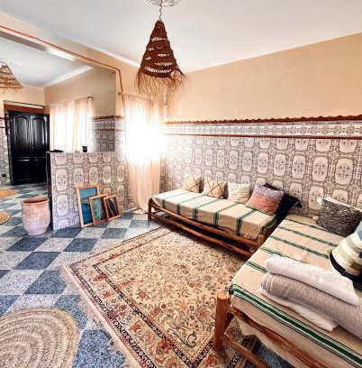 Taddart Bed & Breakfast | All-Inclusive Surf Packages and Activity Everyday