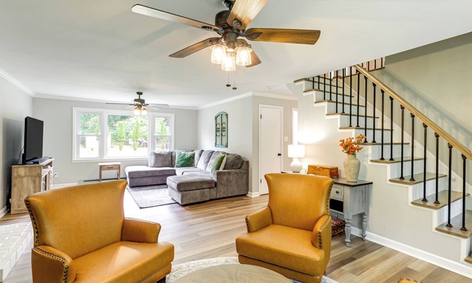 Glace Cottage | Alleghany Mountain Cottage w/Porch & Backyard