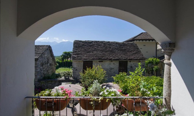 Tegna Hotel | Alloggi Alla Cantina