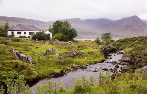 Torrin House | Allt Slapin