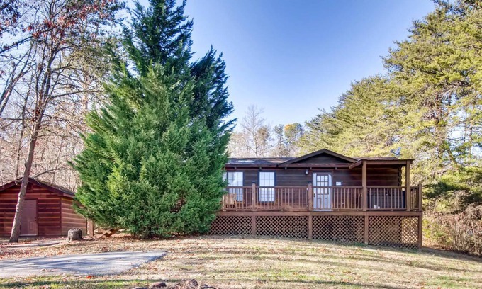 Wears Valley Cabin | Almost Camping 1 Bedroom Cabin by RedAwning