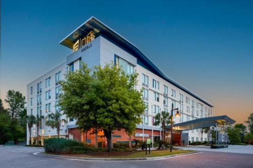 North Charleston Hotel | Aloft Charleston Airport and Convention Center