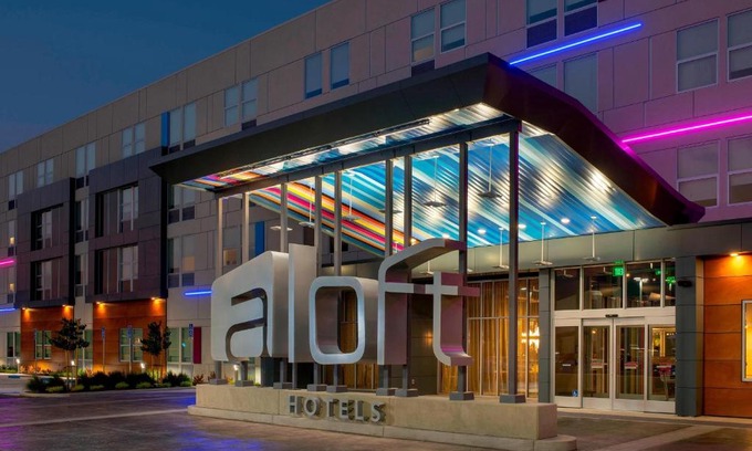 Coppell Hotel | Aloft Dallas DFW Airport Grapevine