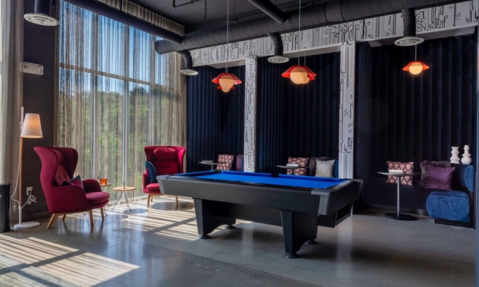 Merry Oaks Hotel | Aloft Nashville Airport