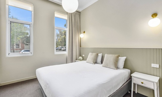 Mount Gambier House | Aloha Central Platinum Apartment 15